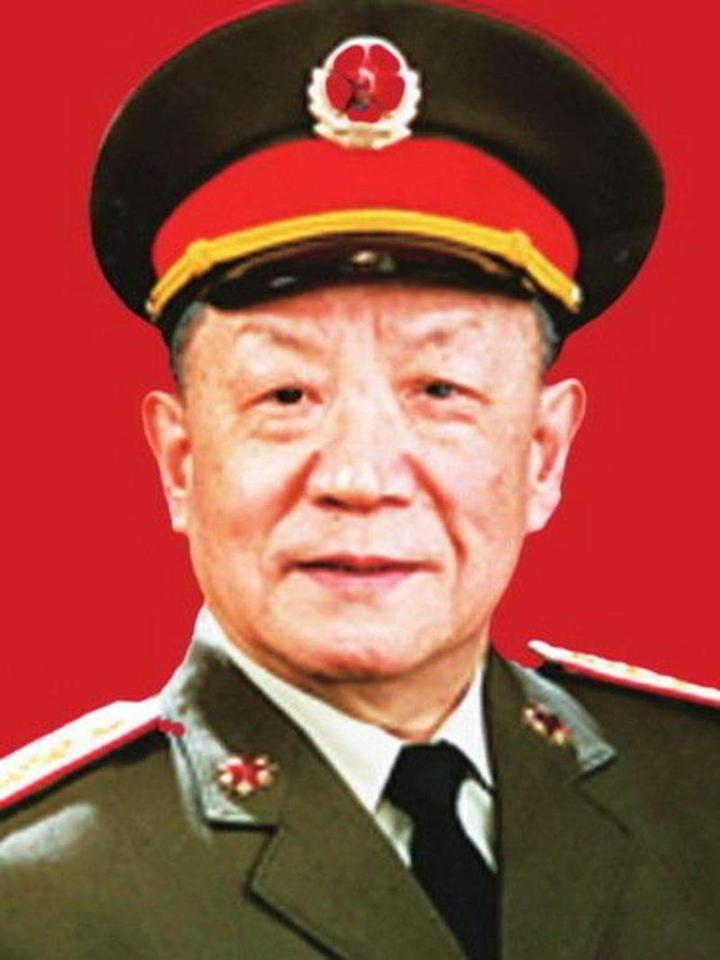 迟浩田上将曾一炮打下一辆坦克,今年95岁,是年龄最大的上将 - 知乎