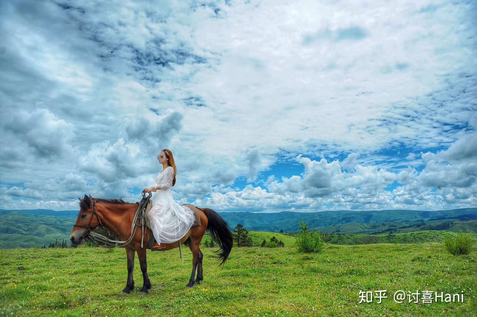 旅行中女生拍照技巧是什么(旅行中女生拍照技巧是什么样的)