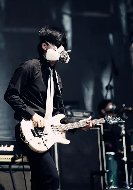 做一个会弹吉他的男生是什么体验