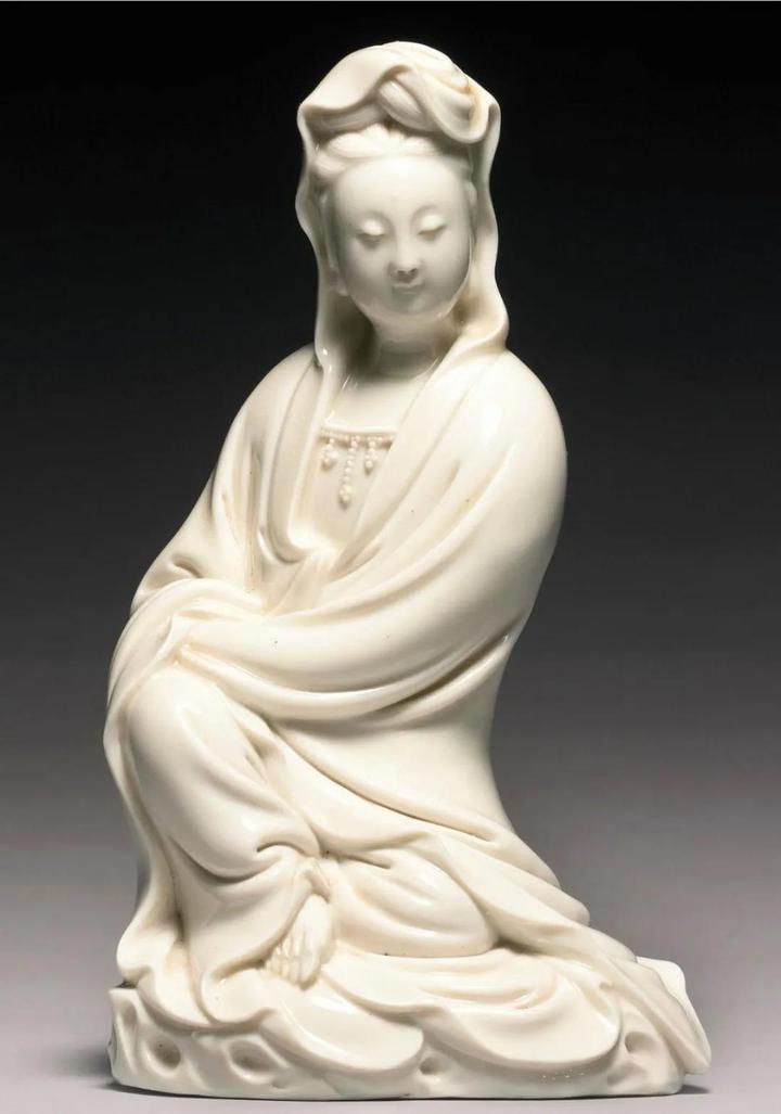 中国 清代 德化窯 白磁 三足 花盆 古陶磁 有傷 中国 清代 德化窯 白磁 三足 花盆 古陶磁 有傷 中国