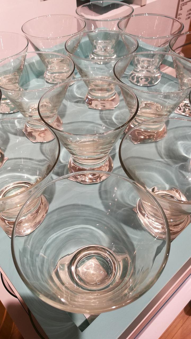 塑料水杯怎么洗