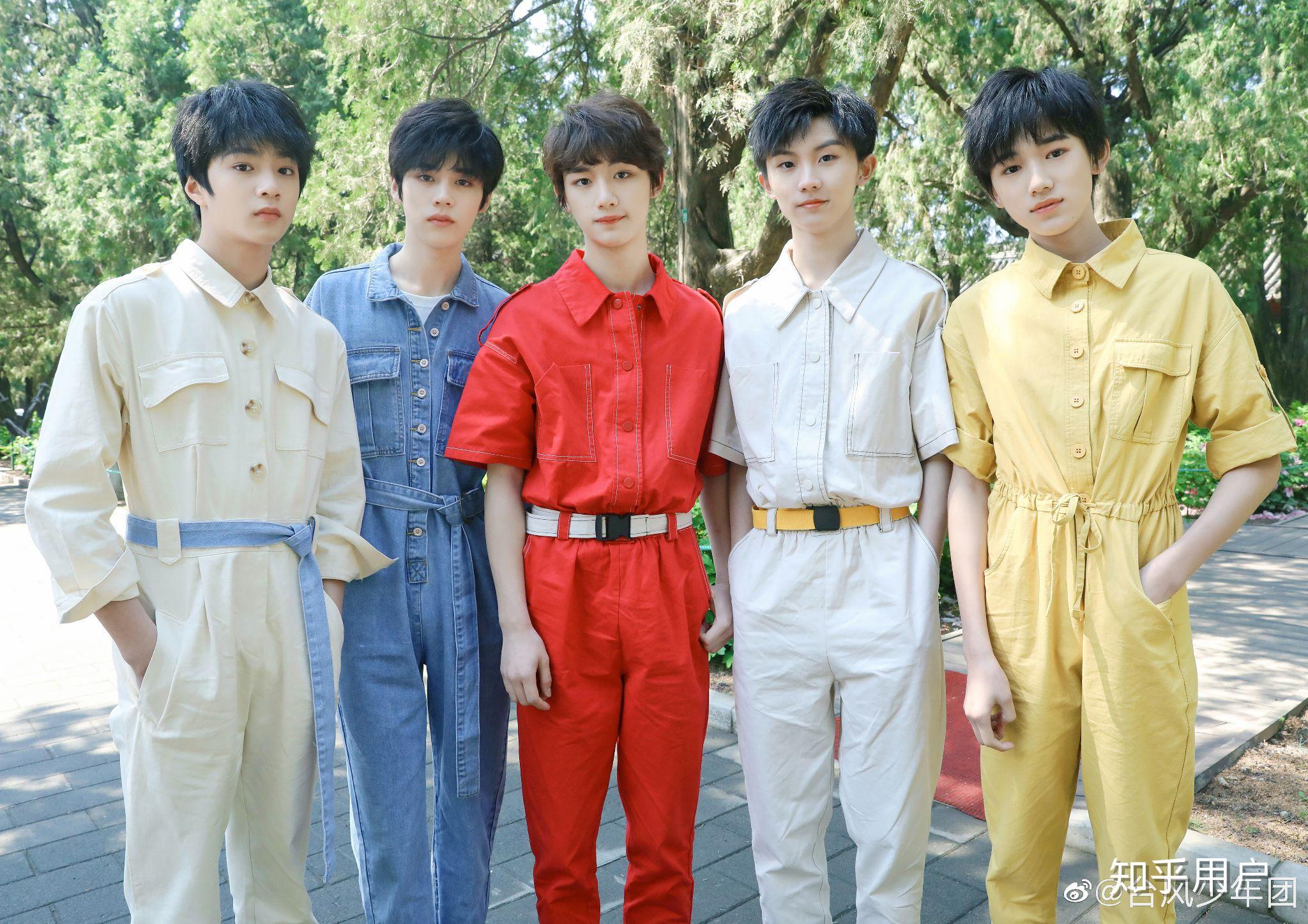 时代峰峻里一团二团的颜值top是谁