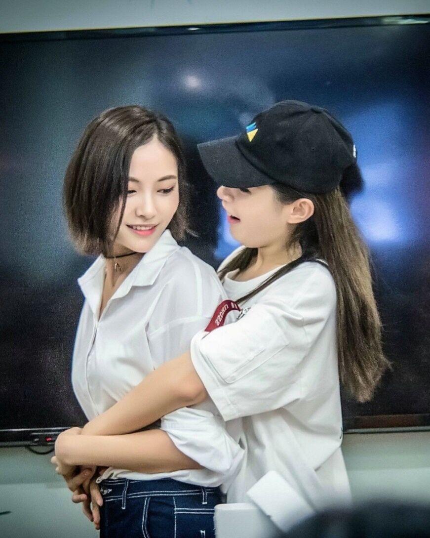 你最喜欢的百合cp?