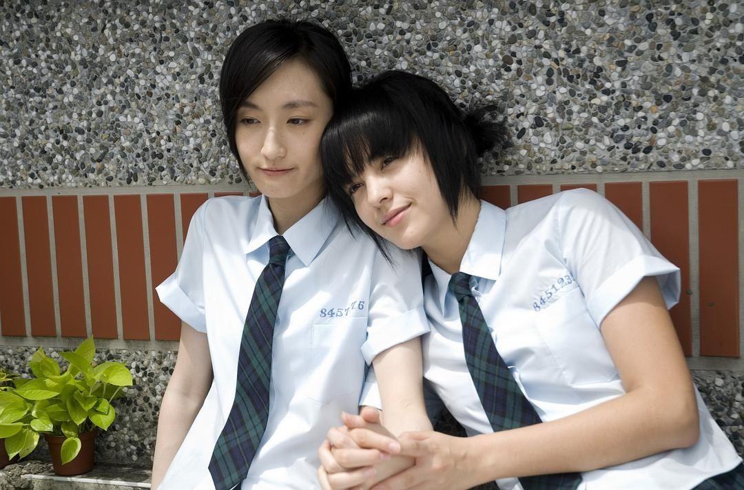 有哪些高颜值百合电视剧电影微电影或者有百合线的也行不要欧美的个人