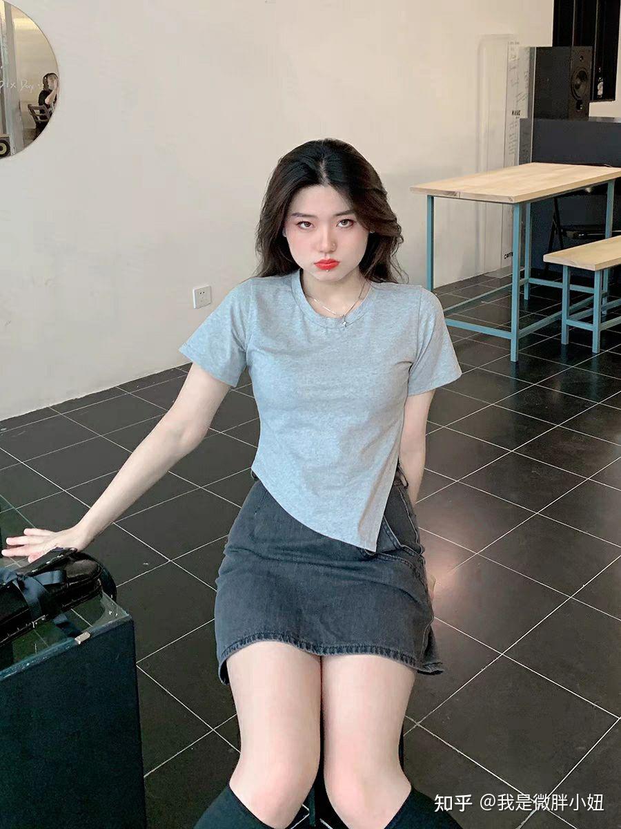 有没有适合微胖女孩的辣妹穿搭? - 知乎