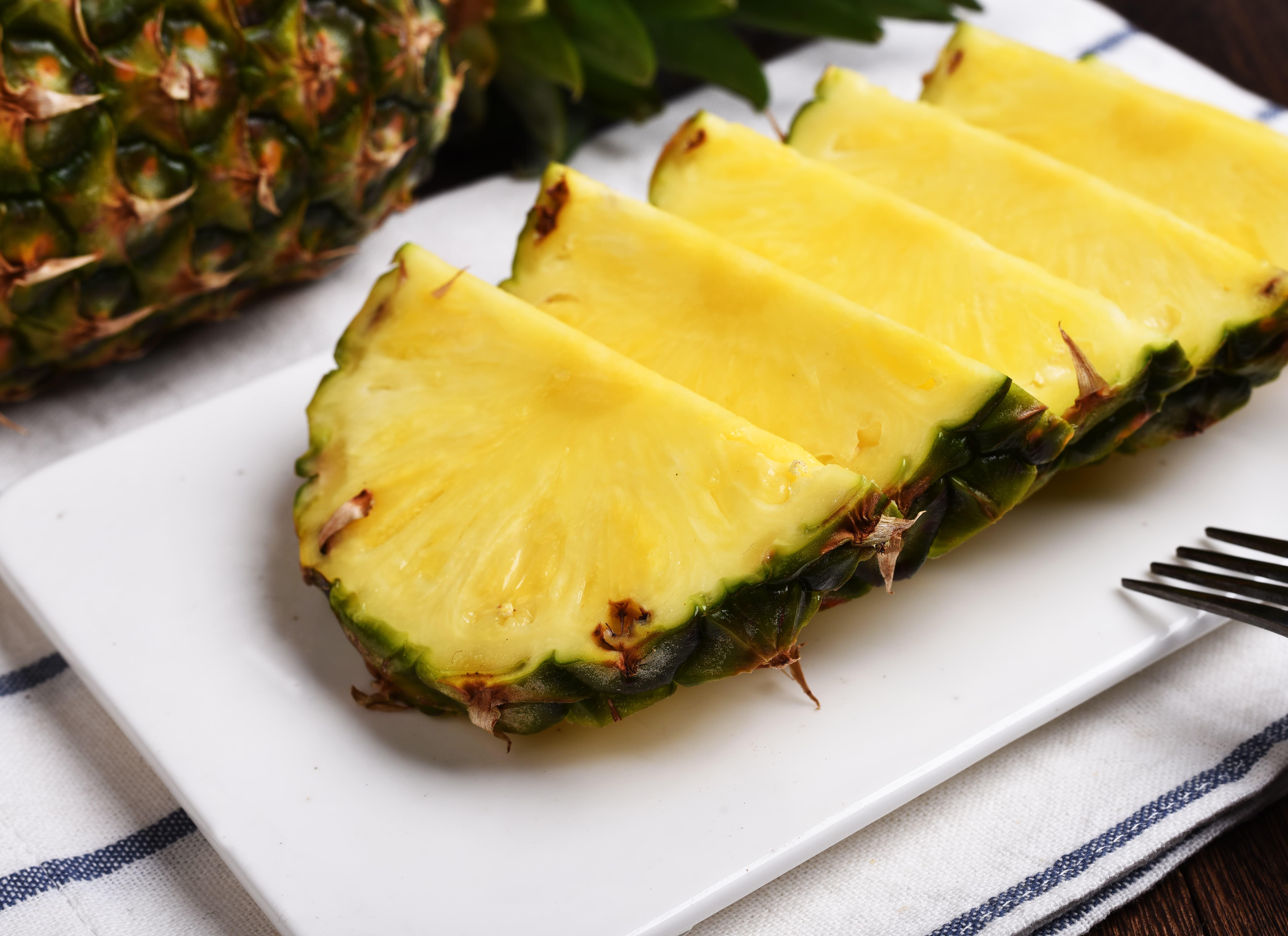 菠萝怎么泡会更甜 v2-1e89b73d0bf546d66e30605e1c028ec8_r.jpg?source=172ae18b