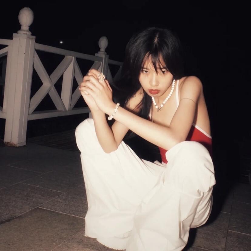 有哪些性感又不低俗的女生头像