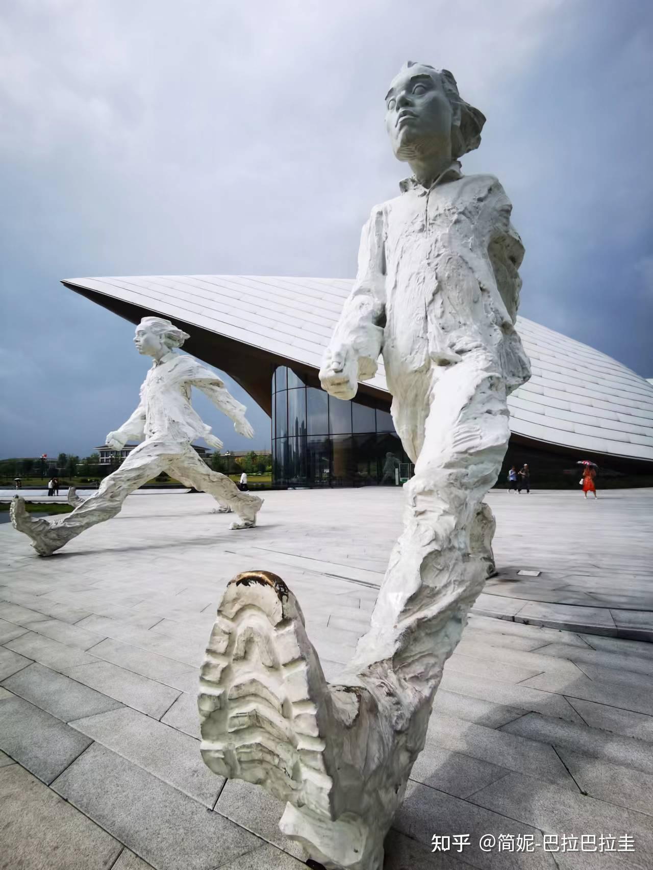 在成都看画展,应该去哪个美术馆? - 知乎