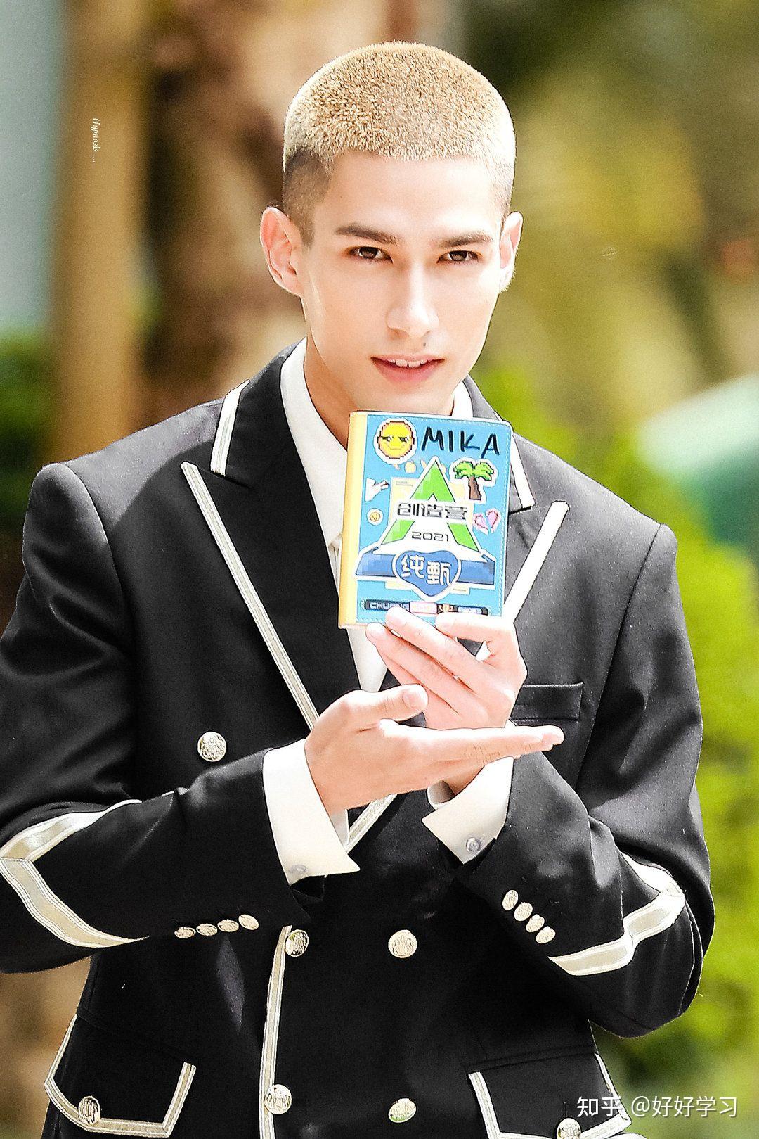 有没有创造营2021米卡的头像壁纸分享