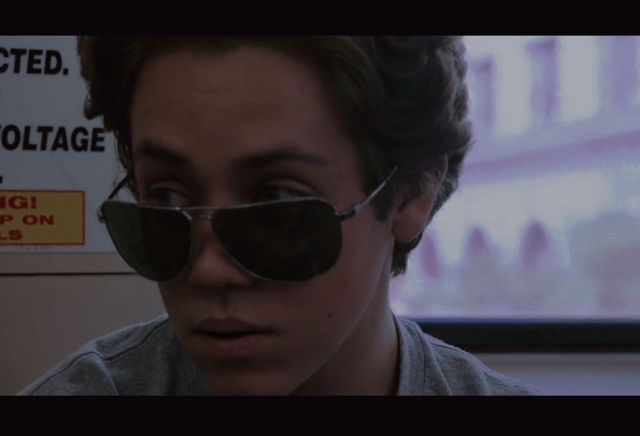 求无耻之徒利普伊恩或者卡尔的壁纸最好是剧照的那种