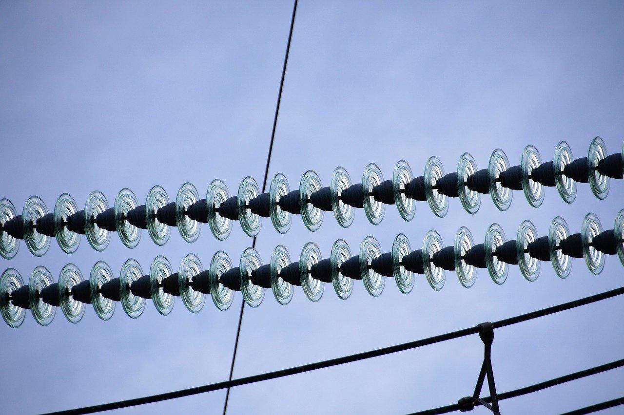 1. 触电风险警示