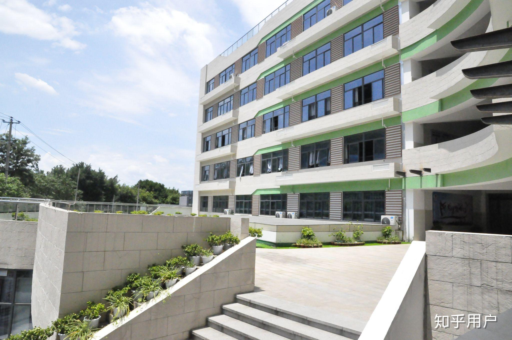 福建省福州鼓山中学如何