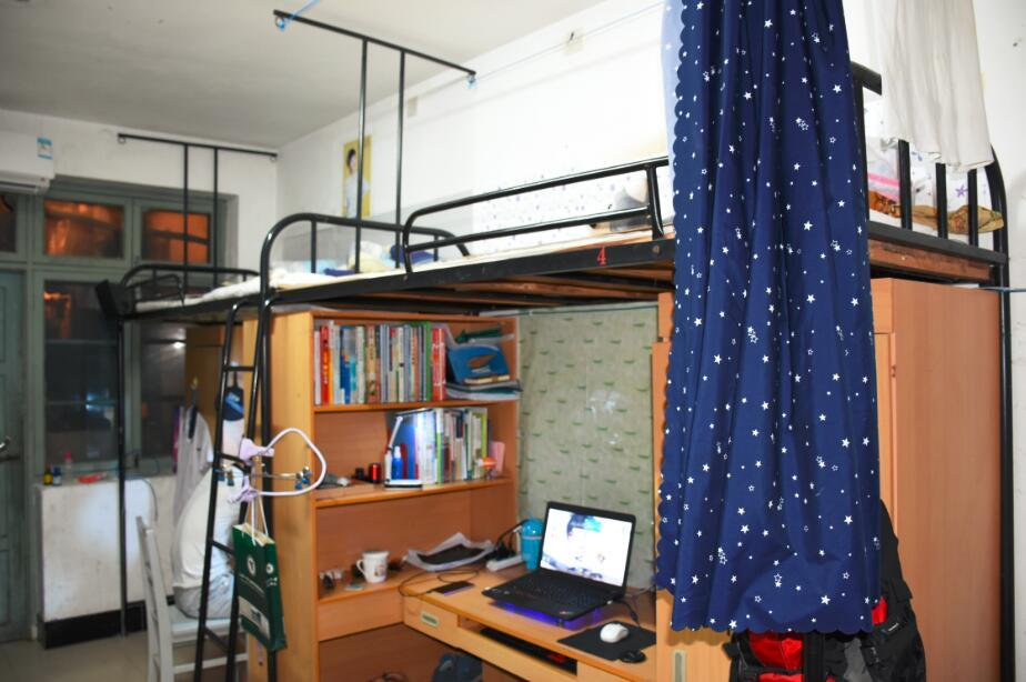 三峡大学寝室图片