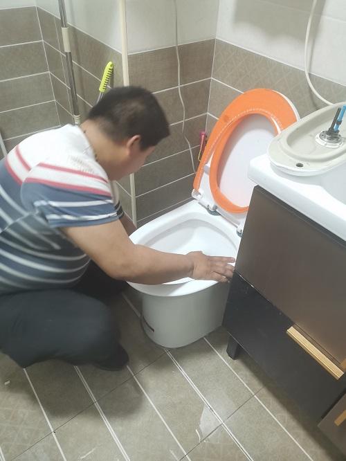 太原文庙马桶安装 旧马桶漏水维修