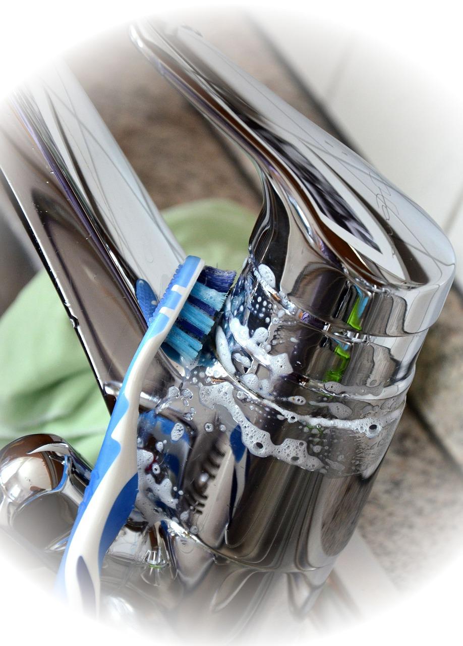 花洒单向阀怎么安装