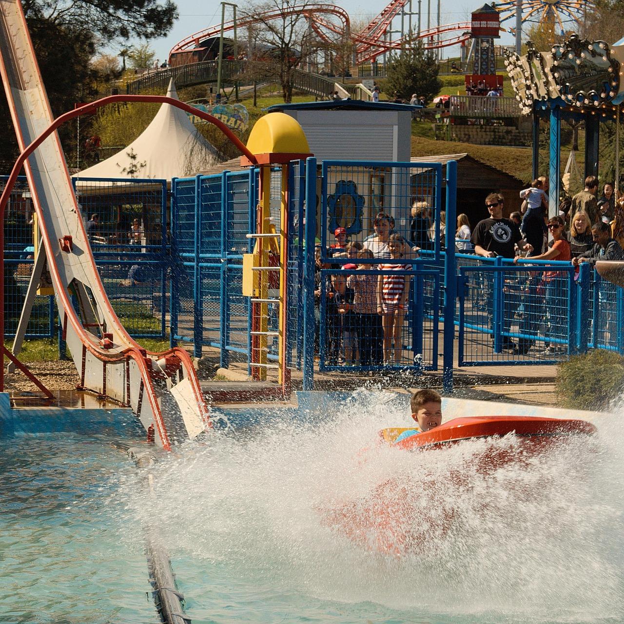 中秋月圆人团圆