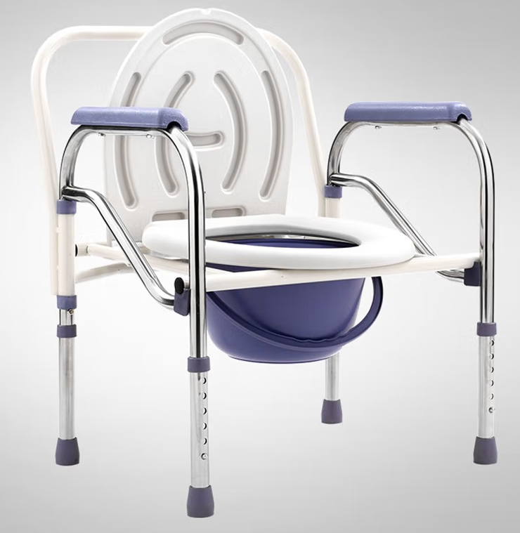 二,便携式老人坐便椅 (可折叠设计,轻松移动或携带)