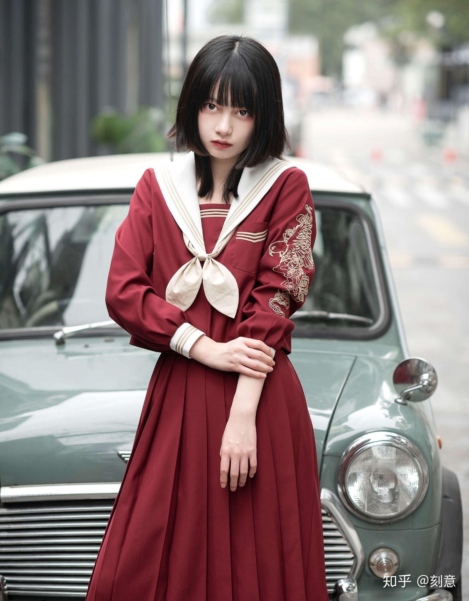 有哪些美貌的红色jk制服推荐吗全方面的衬衫水手服下裙格裙