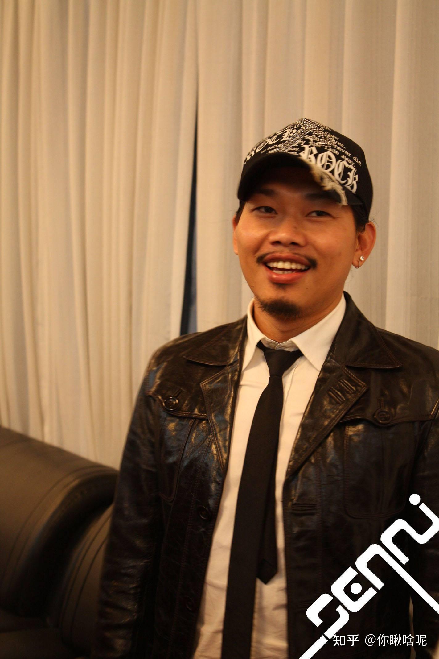 方文山：落魄时靠发传单度日，成名后带妻儿和父母回江西于都寻根- 知乎