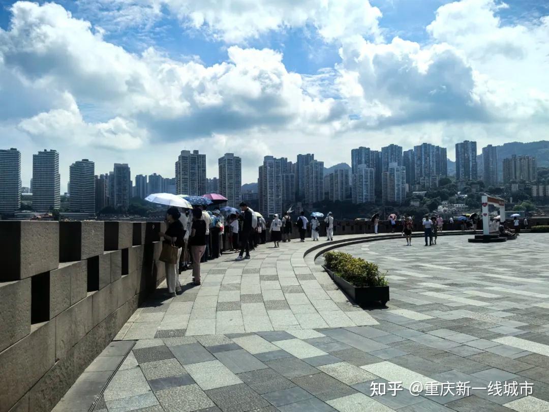 重庆朝天门广场大升级！实地打探进度如何？ - 知乎