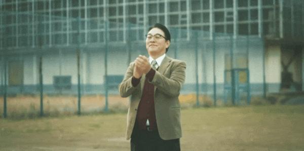 《新集体》荒诞诡异+抽象惊悚,年度“发疯”恐怖片