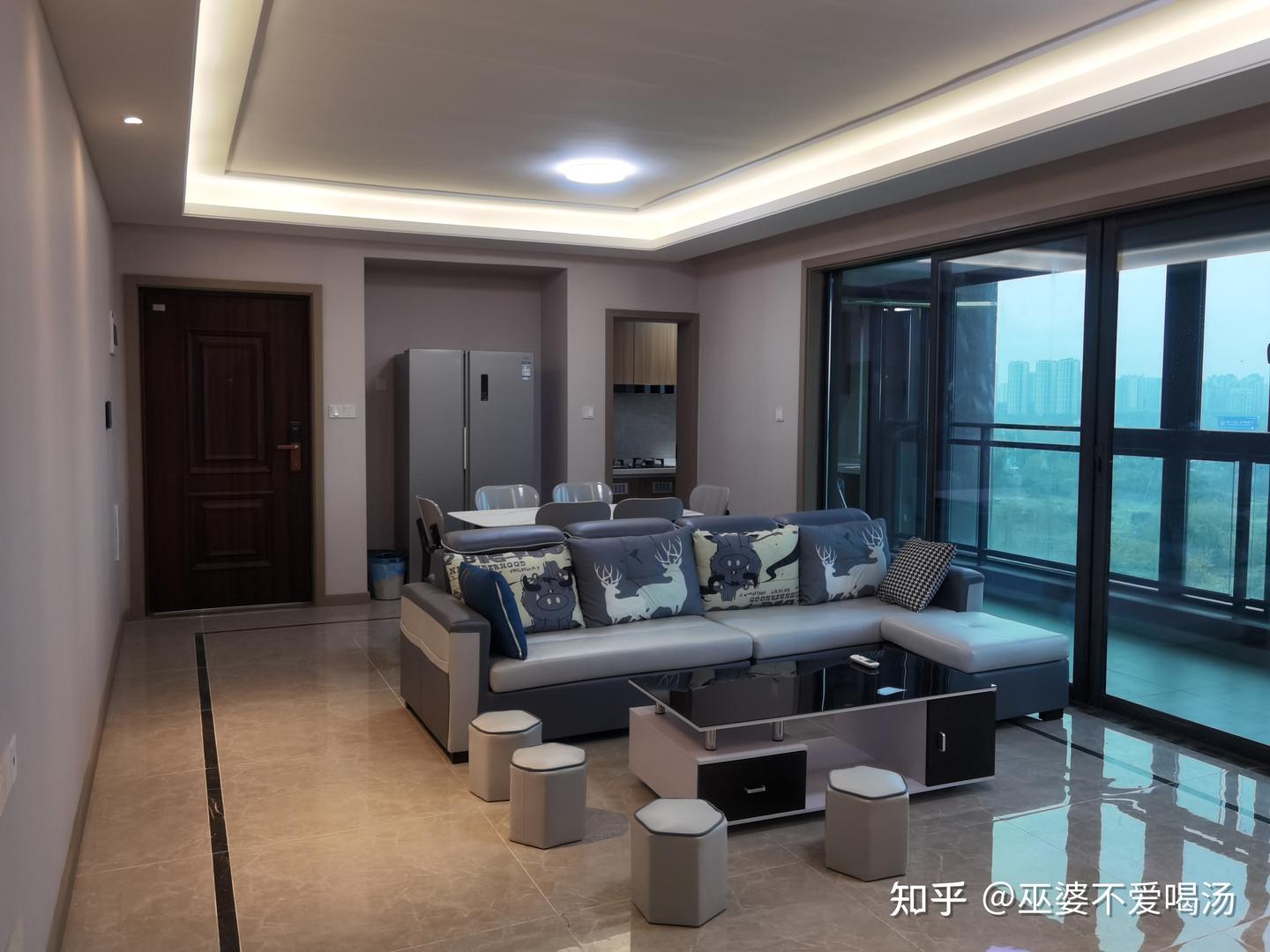 成都青羊区,近地铁口套三,房东直租 - 知乎