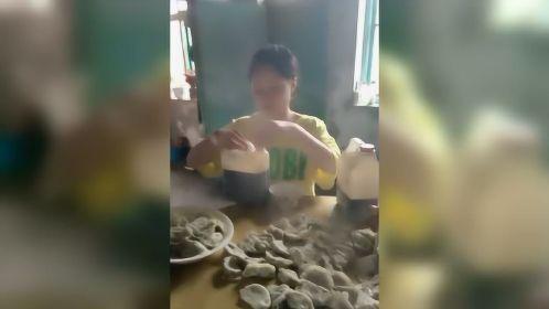 绝大多数东北人从未听说过的“桌饺”最近突然爆火成梗，其后的深层原因是什么？ - 知乎