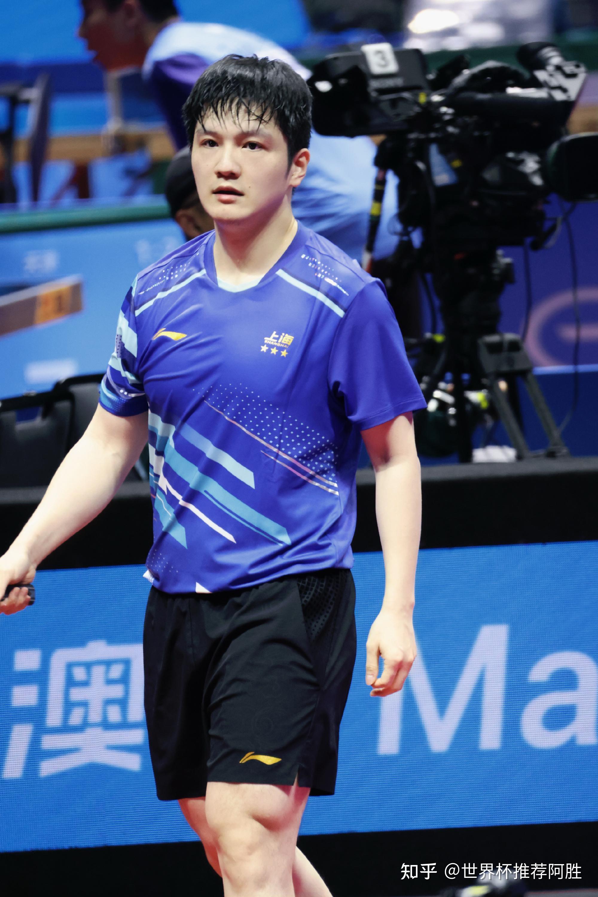 1 力克林诗栋,卫冕全运会男单冠军