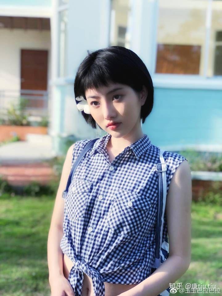 你有哪些惊艳绝色的美女手机壁纸?-美女手机壁纸高清抖音