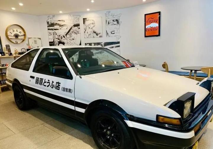 “弯道快才是真快,直线谁不会加速啊?”《头文字D》为什么一定就是AE86出风头? - 知乎