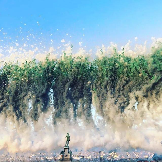 用火药筑500米焰火天梯烟花艺术家蔡国强的那些神级作品