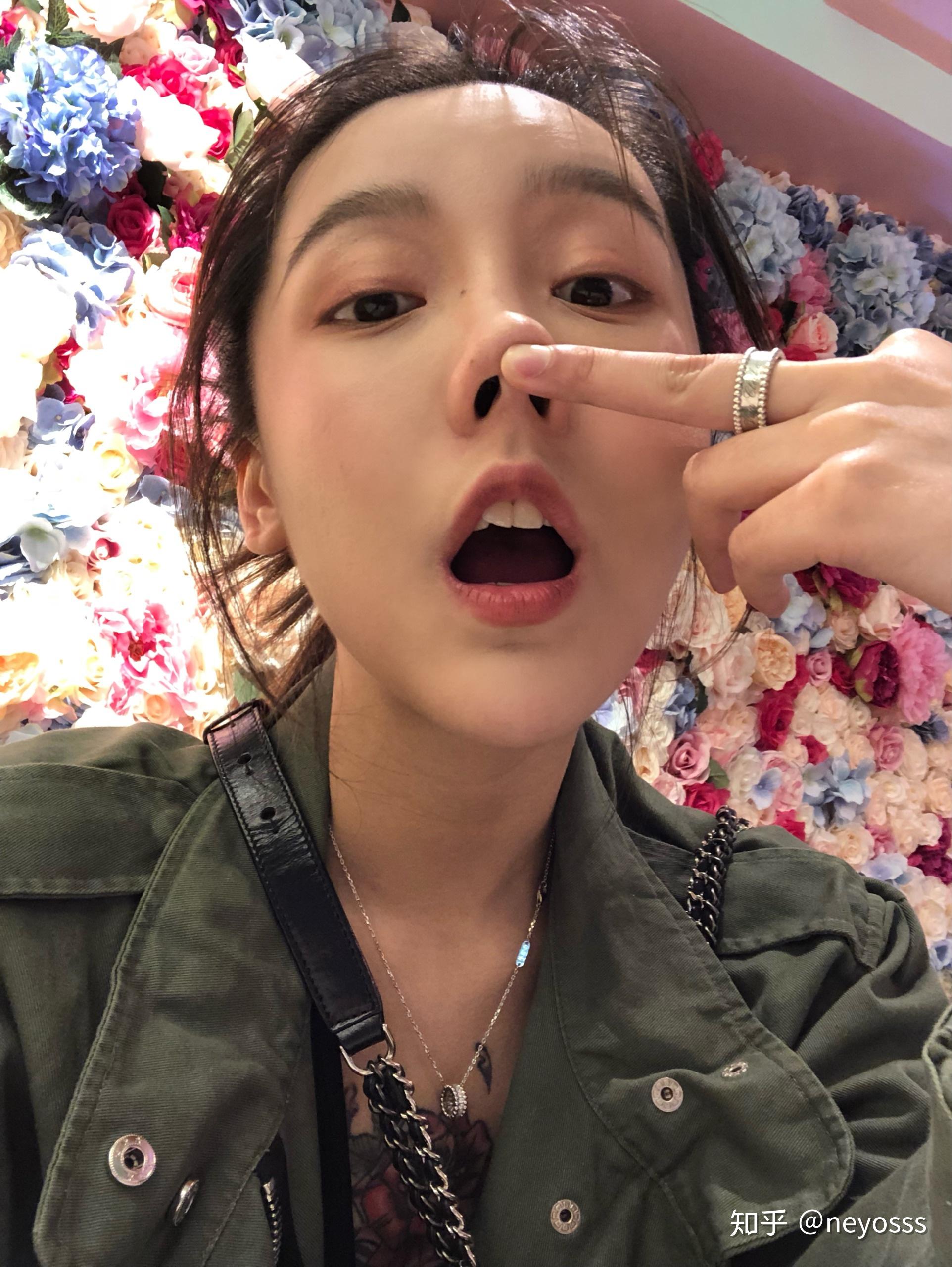 鼻子太挺拔有什么体验?