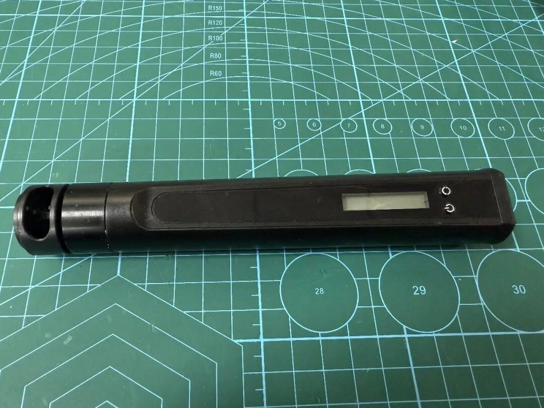女同事说帮我修一下智能跳绳,修好了请你喝瑞幸