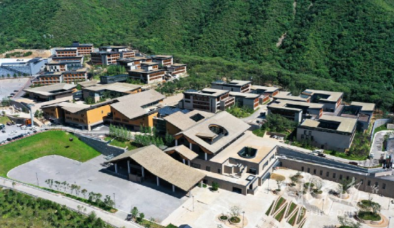 如何评价李兴钢的绩溪博物馆? - 知乎