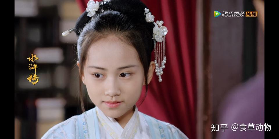 如何评价在小戏骨红楼梦饰演王熙凤的小演员郭飞歌