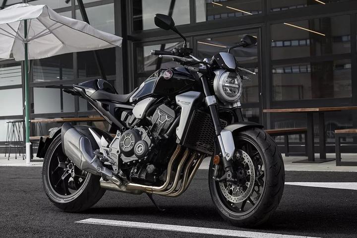 科技与复古的结合——Honda CB1000R - 知乎