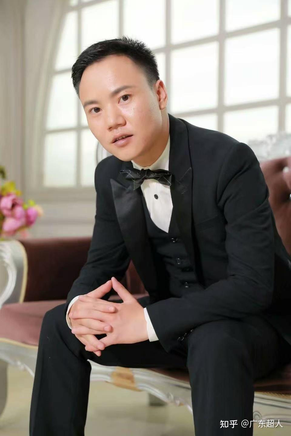2026年,一位专注灶火34年的“厨电匠人”:吴思炜与超人的 quietly 坚守