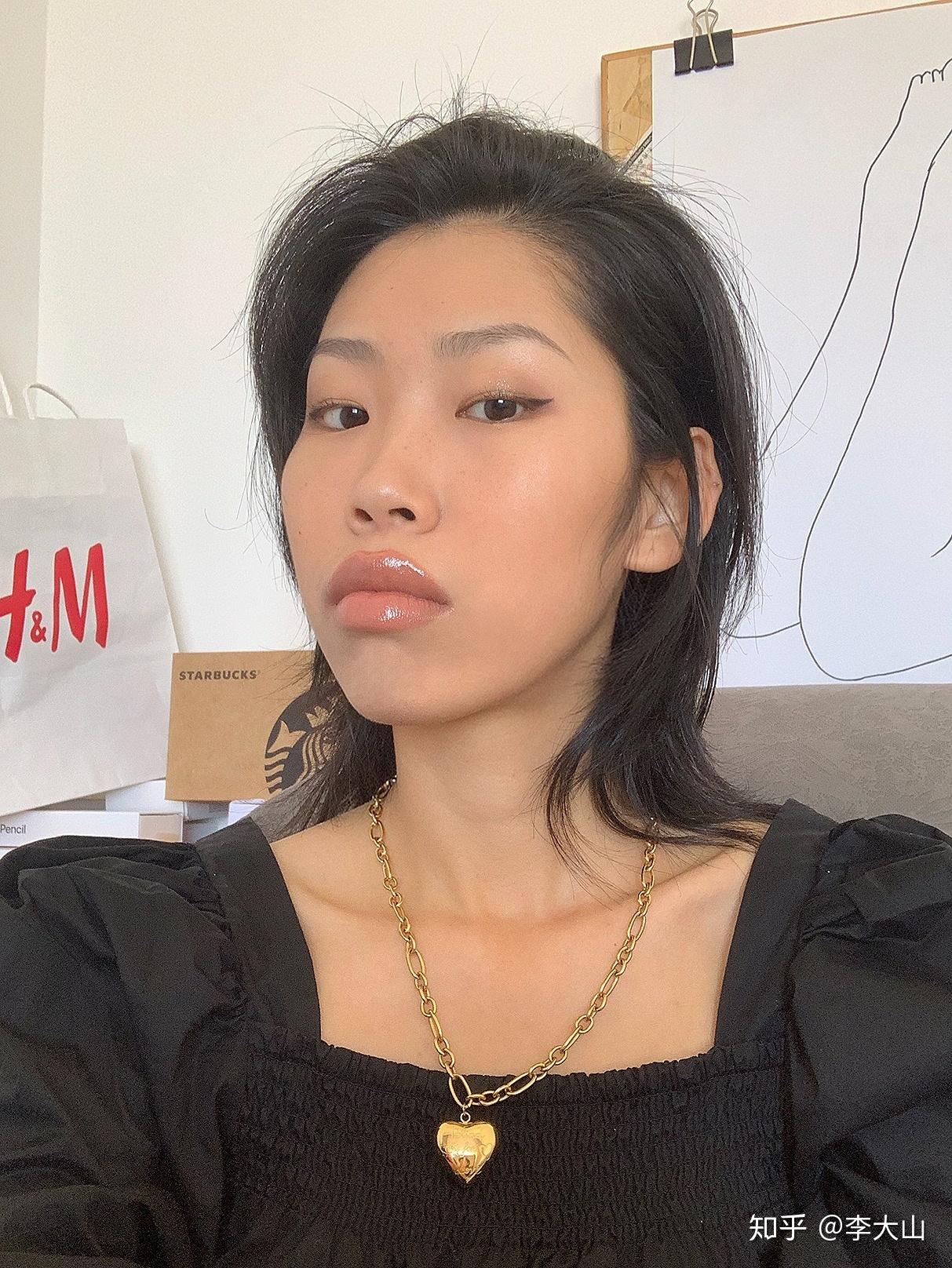 有没有嘴唇厚却很漂亮的女孩