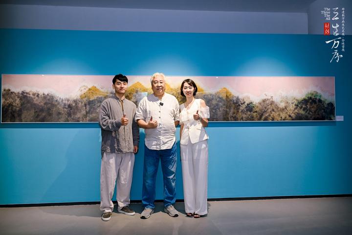 染画《日照金山》亮相上海太古里“三生万序非遗数字艺术共生展” - 知乎