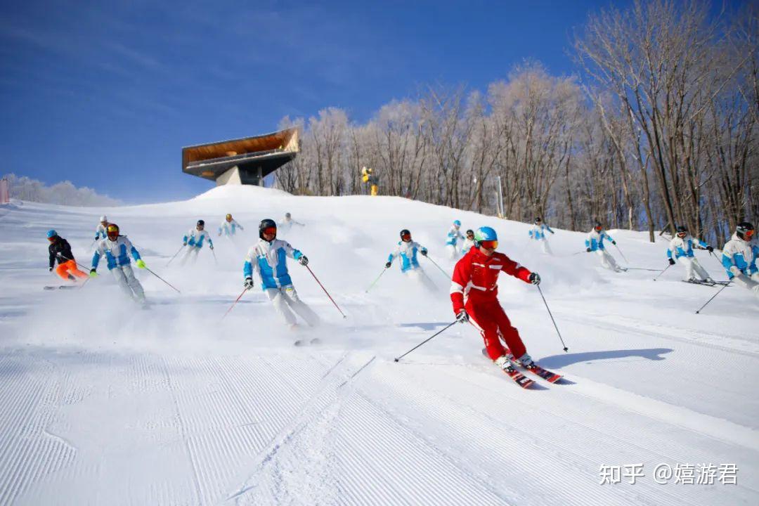 兰州：雪季已至 滑雪场火起来BB电子官方网站