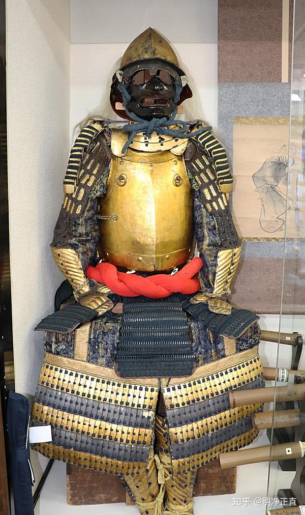 日本武士这盔甲真有那么不堪吗?