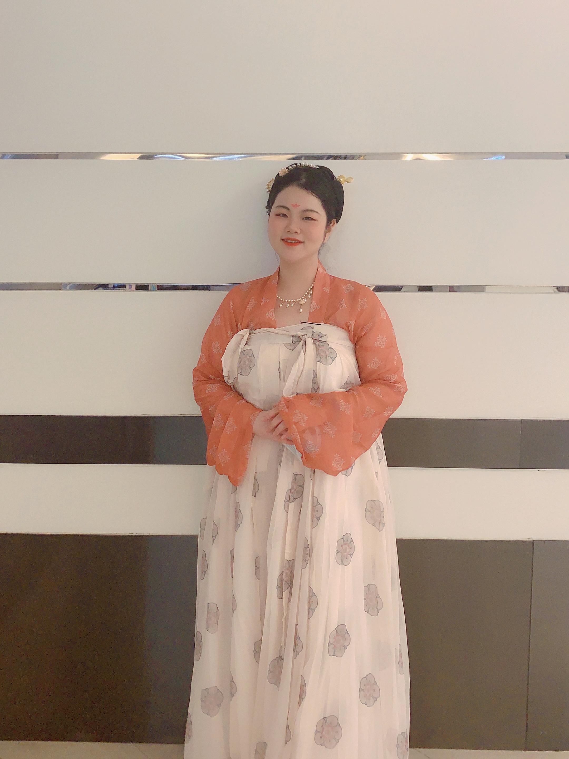 胖女孩可以穿汉服吗164138有没有推荐