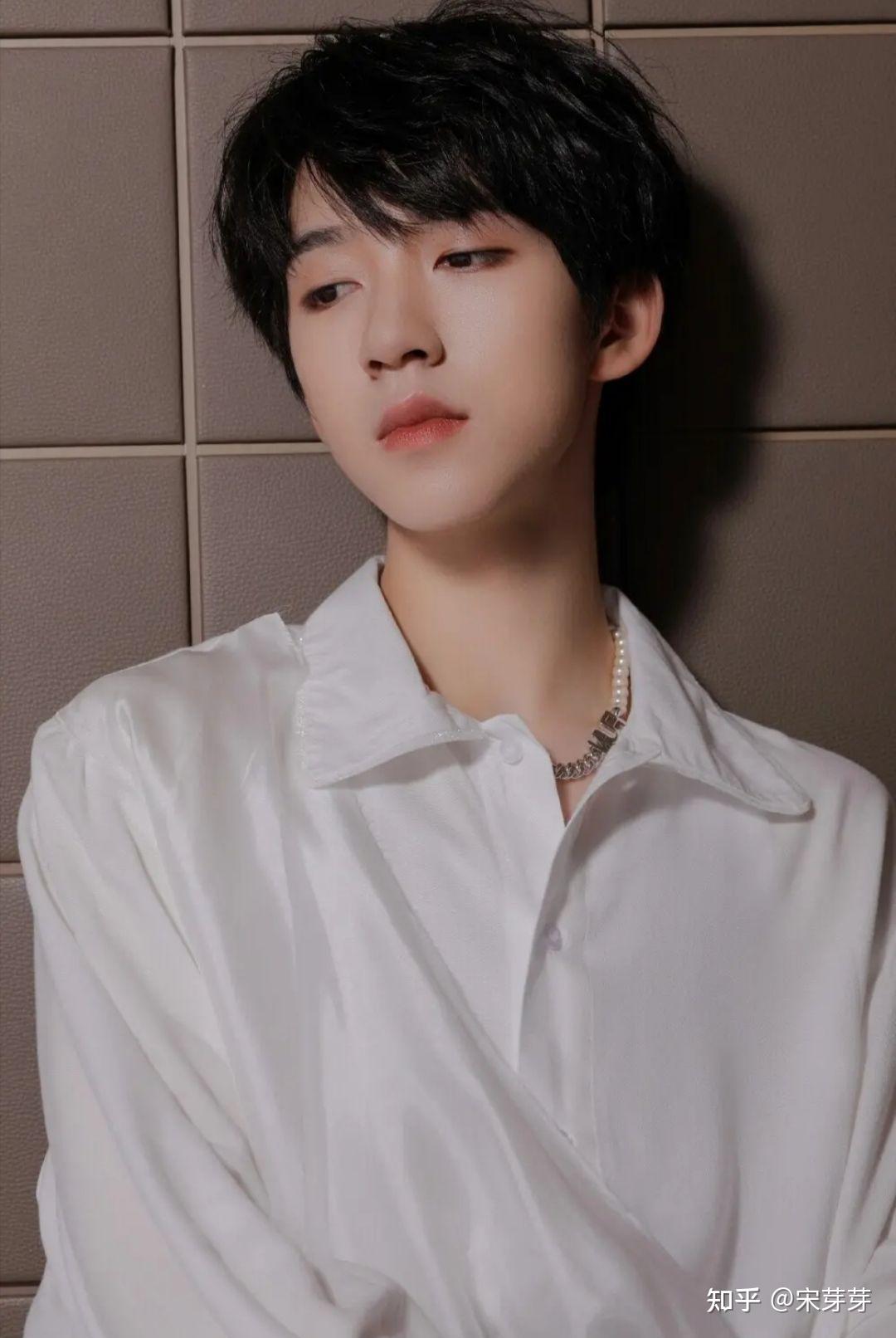 能分享一些tnt七个人的帅照吗? - 知乎