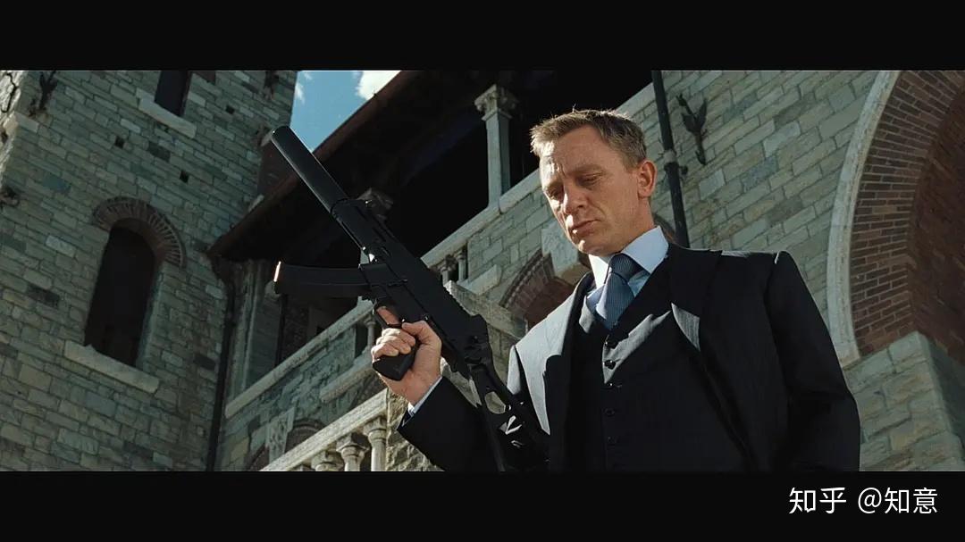 怎么看待新版 007 代号接任者将替换为黑人?