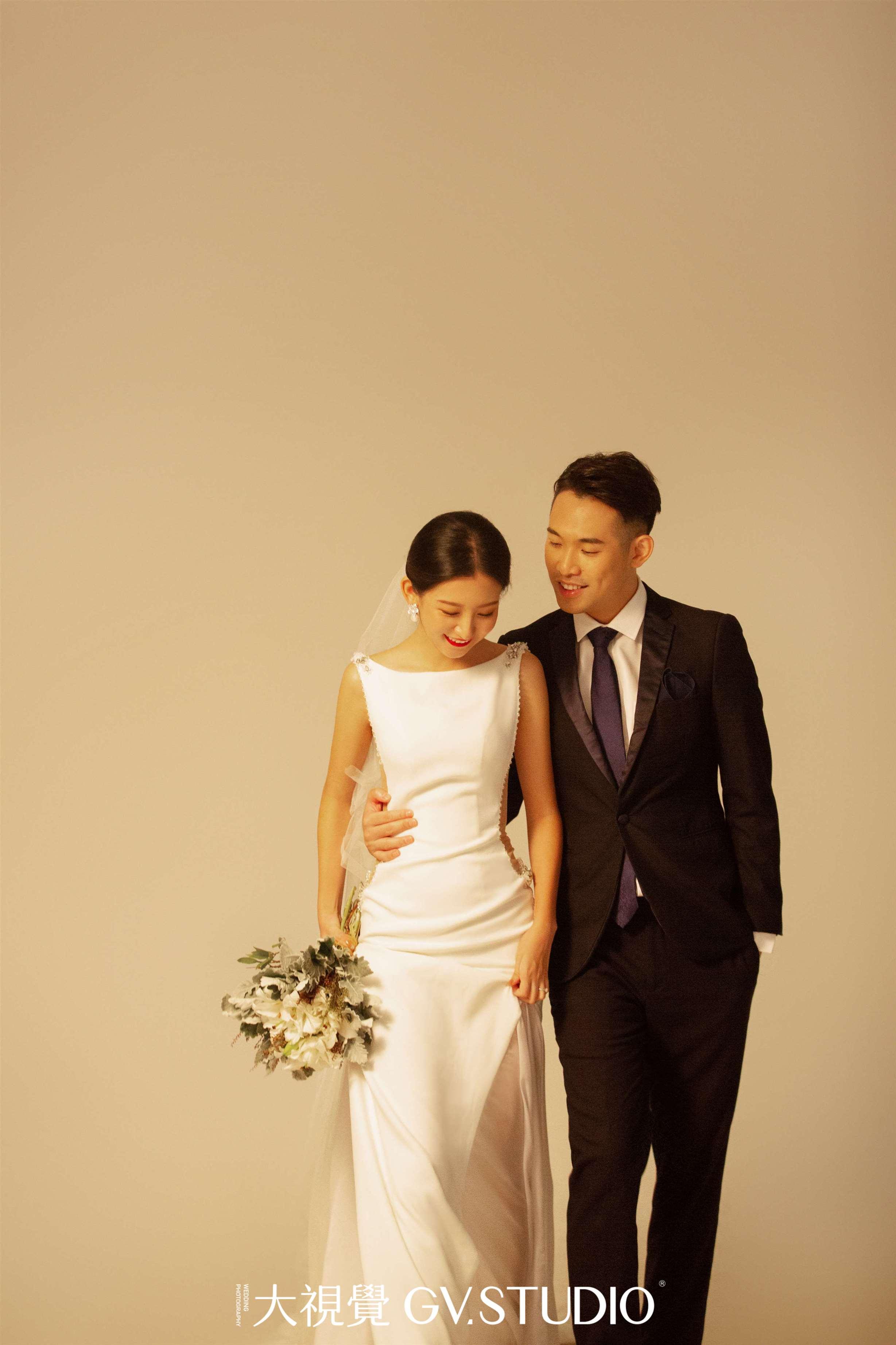 拍婚纱照衣服越多越好几套最合适