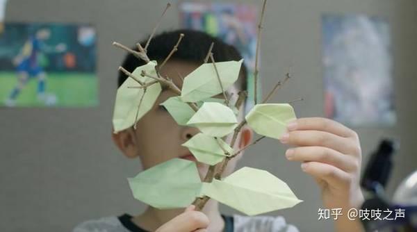 秋夜虫鸣图手抄报图片