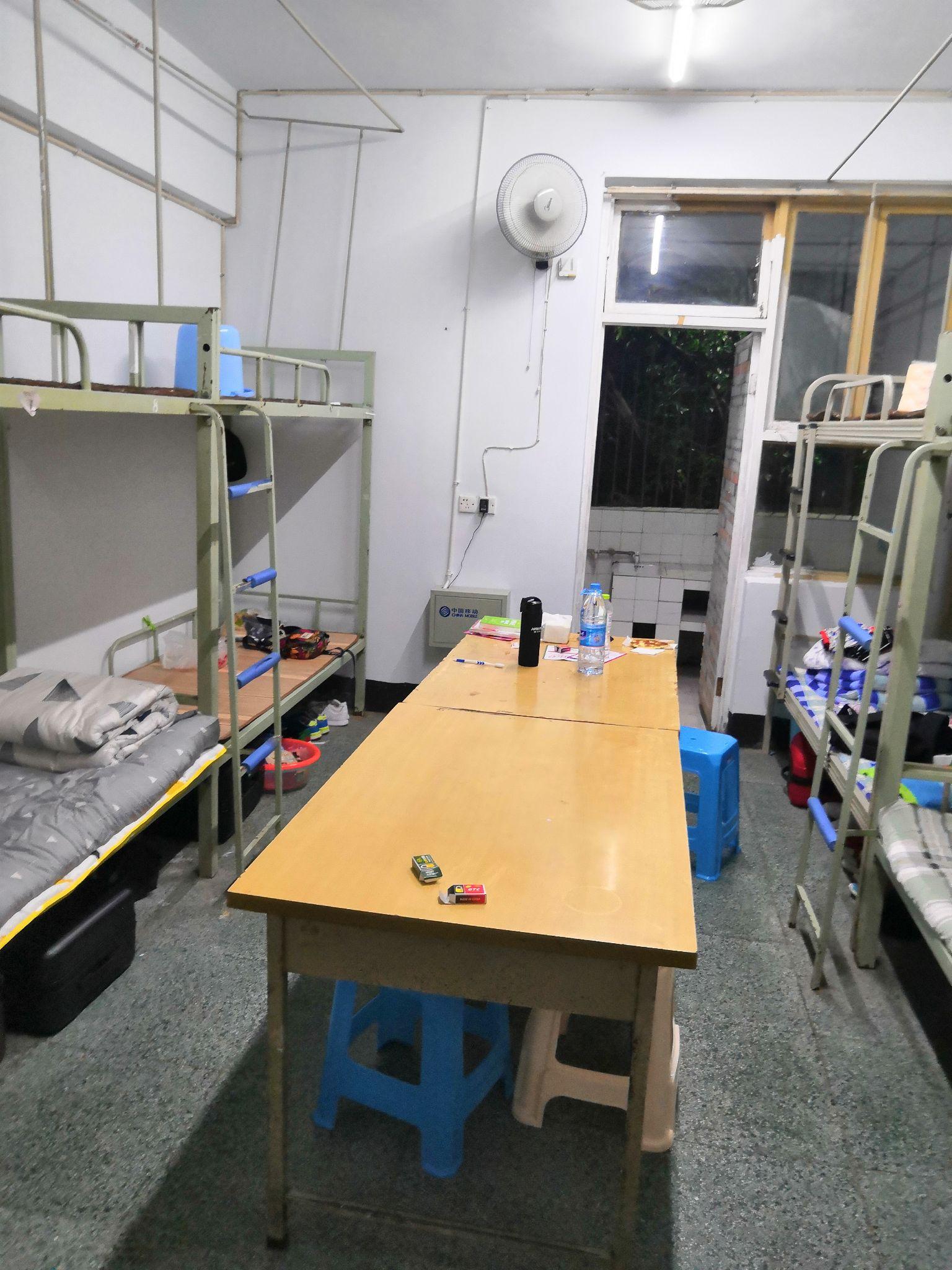 宜宾学院的宿舍条件如何校区内有哪些生活设施