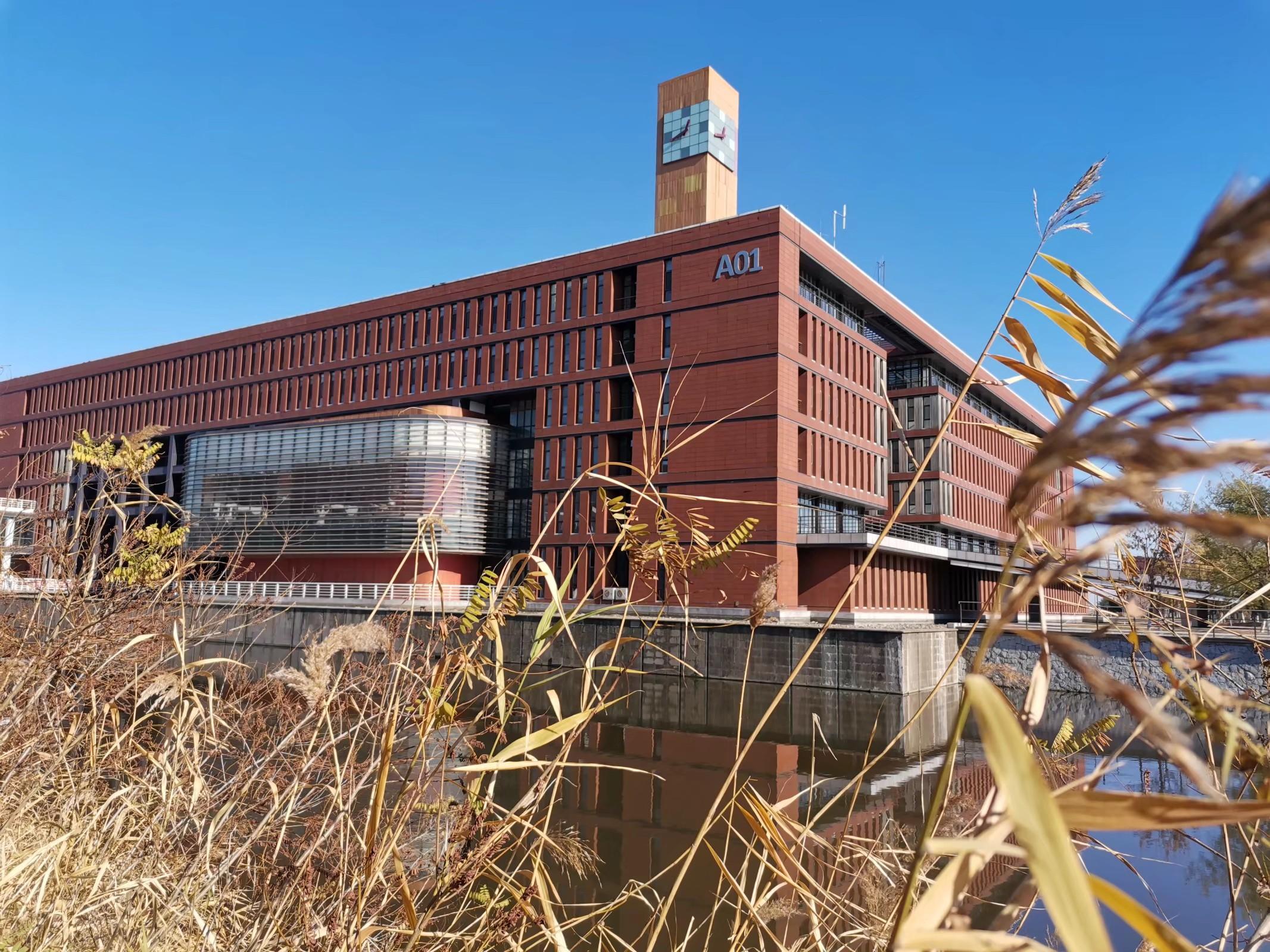 大连理工大学盘锦校区的校园环境如何? - 知乎