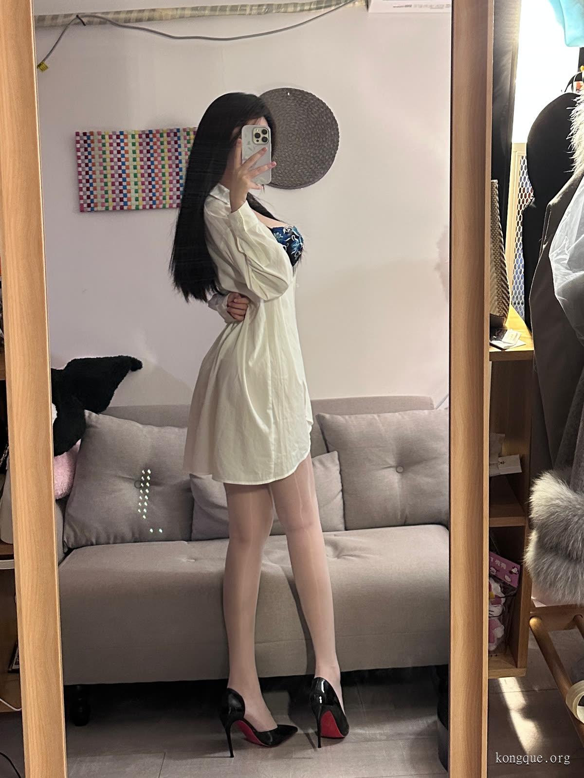 玫桃泡芙 - 微密圈套图&视频合集[11套-2024.12]-佳人吧