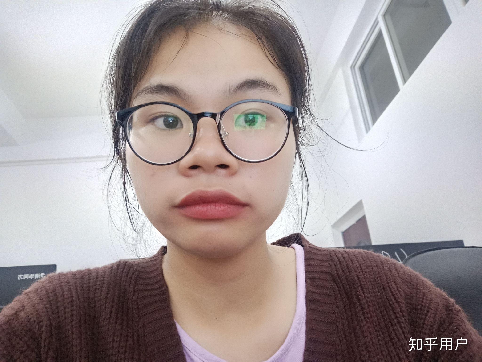 嘴唇大,厚看起来很丑嘛?